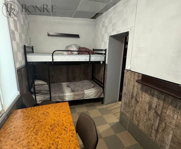 Готель в м. Ромни, вул. Руденка, 32А. - фото 1