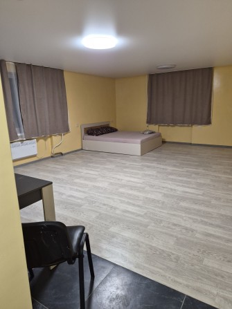 Квартира посуточна - фото 1