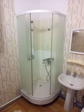 Сдам квартиру  посуточно Славянск Артема - фото 1