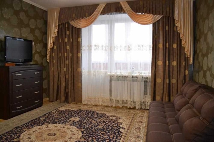 Оренда однокімнатноЇ квартири  в мІстІ Трускавць по вулиці Мазепи 36. - фото 1