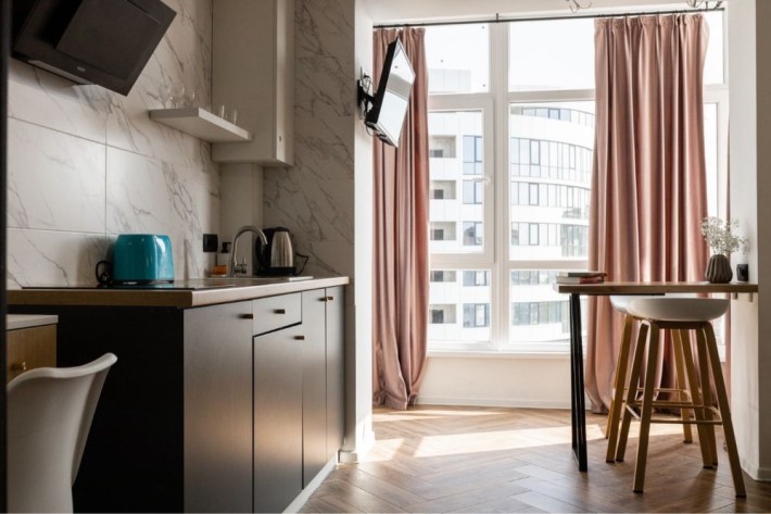 Квартира студі подобово 5 хв до Ратуші - фото 1