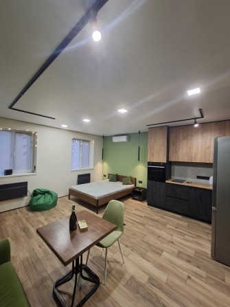 Затишні апартаменти в різних районах міста - фото 1