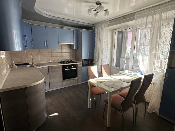 Подобово оренда 2-х кімнатної квартири за Порт Сіті Луцьк