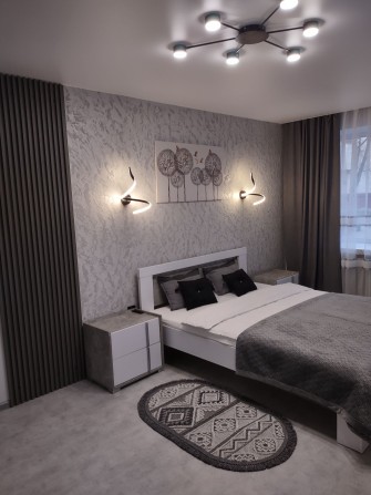 Подобово 2 кімн. квартира Скальда ( Комарова) автовокзал - фото 1