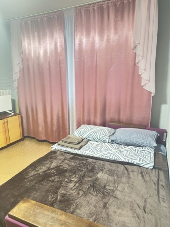 Здається подобово 1 кімнатна квартира - фото 1