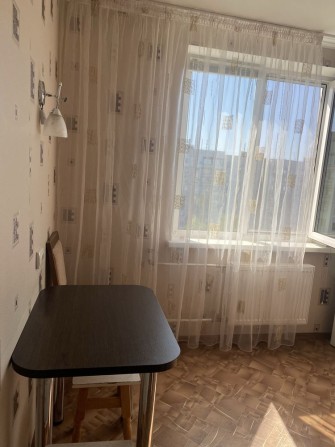 Подобова 1 кімнатна квартира на Митниці, біля ТЦ - фото 1