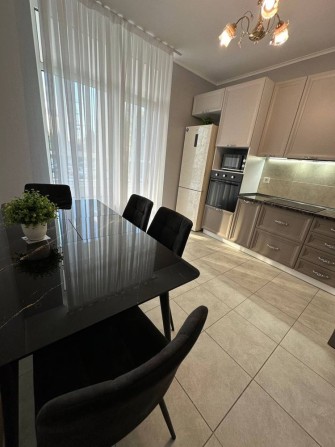 Подобова 1к квартира в ЖК Нивки парк - фото 1