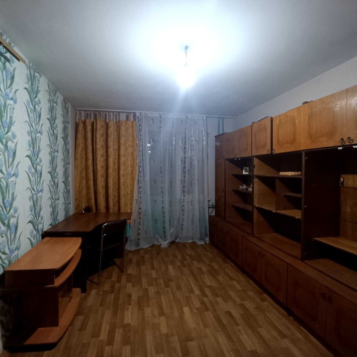 подобово 1 -кімнатна квартира в районі Зеленої - фото 1