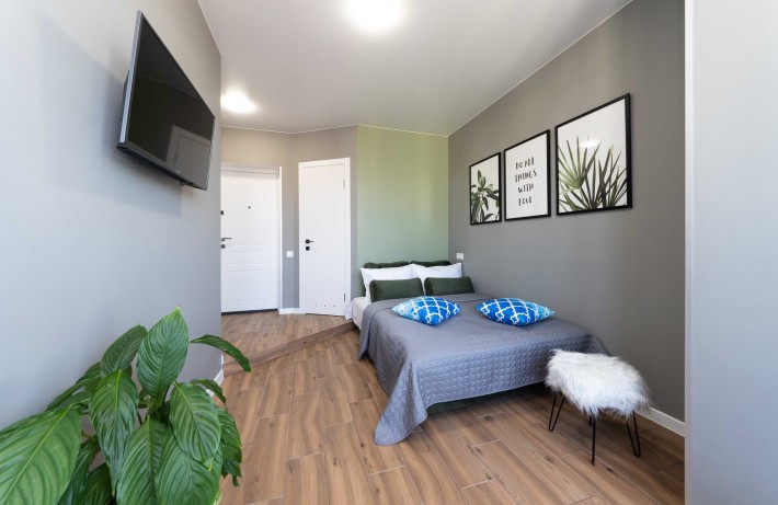 Сучасні апартаменти подобово: Ідеально для відпочинку біля парку #87V1 - фото 1