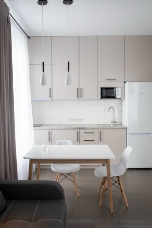 Апартаменти подобово готель Bis House (лівий берег) - фото 1