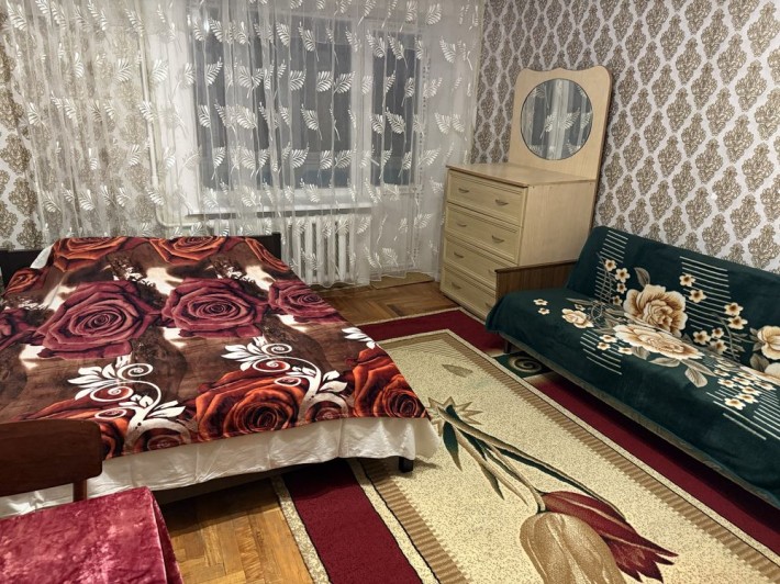 Оренда квартири подобово, погодинно на Космонавтів, Вишенька. ТРЦ Мир - фото 1