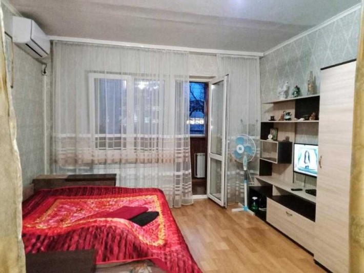 Йорданська 22 Б  Подобово, погодинно. - фото 1