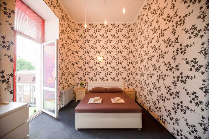 Оренда подобово, погодинно комфортної 1к квартири в центрі - фото 1