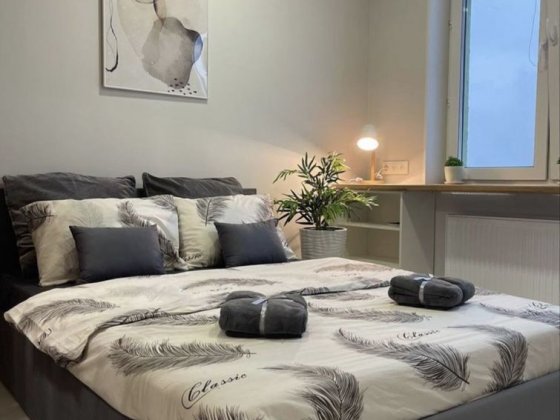 Здам затишну квартиру зі свіжим ремонтом на Позняках! 3 хв до метро Київ