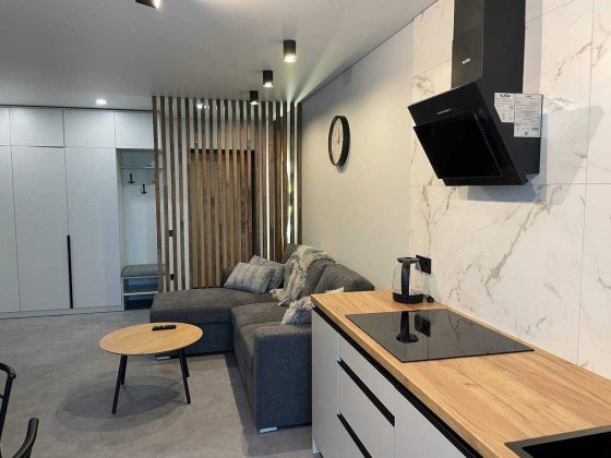 Подобова оренда вишуканої квартири в ЖК Гранд Сіті Домбровський Житомир