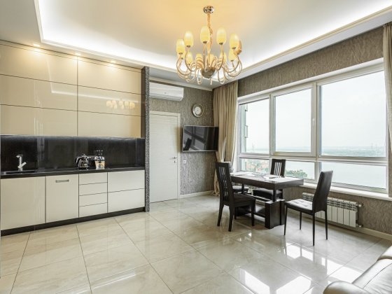 ЖК Заренчый 2-3 ком м Славутич посуточно Київ