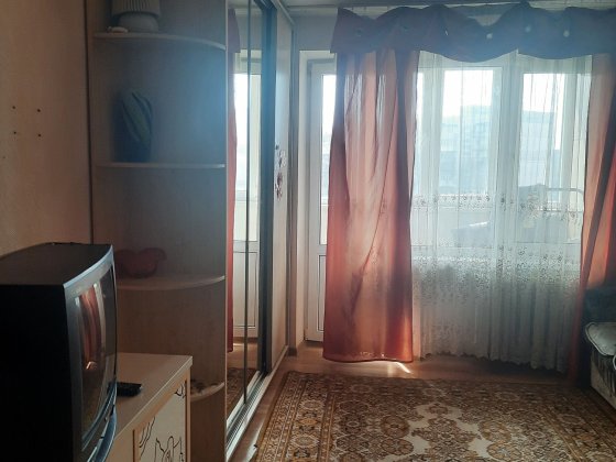 Здаю подобово , місяць, два. Десять спальних місць. Київ