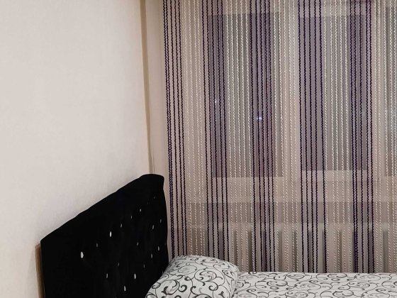 Сдам посуточно без отключения света 2 комн. Кв.6 мест в центре