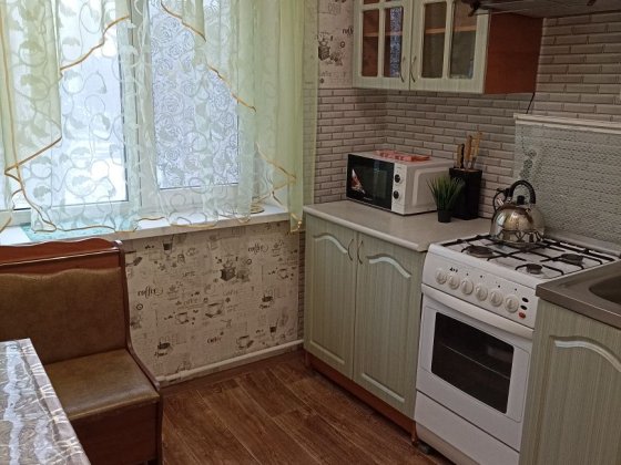 Квартира посуточно, однокомнатная. Левый берег, Цисык, Калнышевского