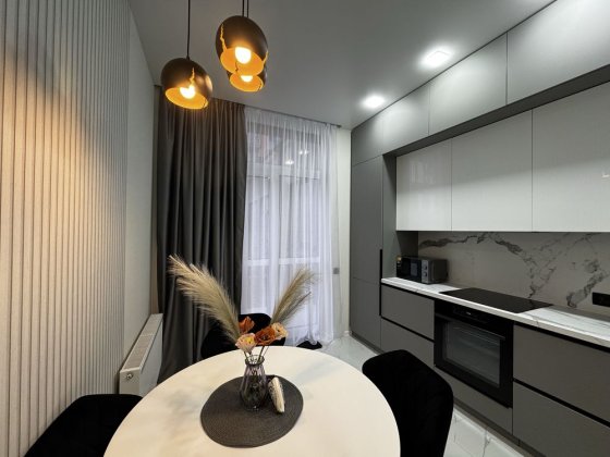 Подобова оренда квартри в ЖК Hugge Пасічна/Зелена/Пимоненка Львов