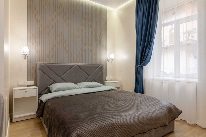 Квартира в центрі по вул.Таманська 10 - фото 1