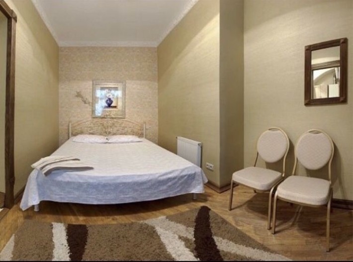 Смарт квартира подобово на площі ринок - фото 1