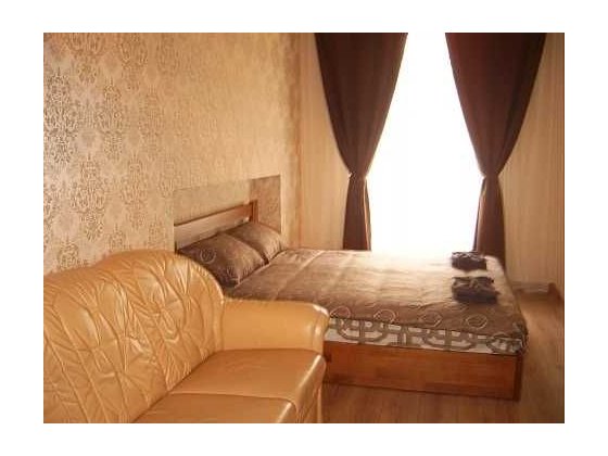 Квартира погодиннл,подобово,помісячно по вул.Водна,ТРЦ Форум Львов