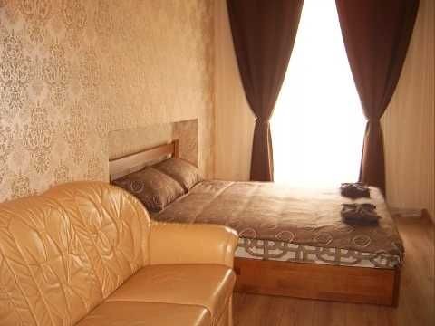 Квартира погодиннл,подобово,помісячно по вул.Водна,ТРЦ Форум - фото 1