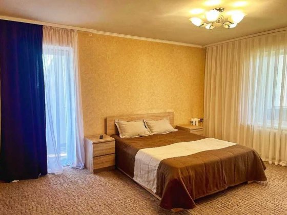 квартира подобово погодинно.Кагарлик Центр.резервні джерела живлення. Кагарлик