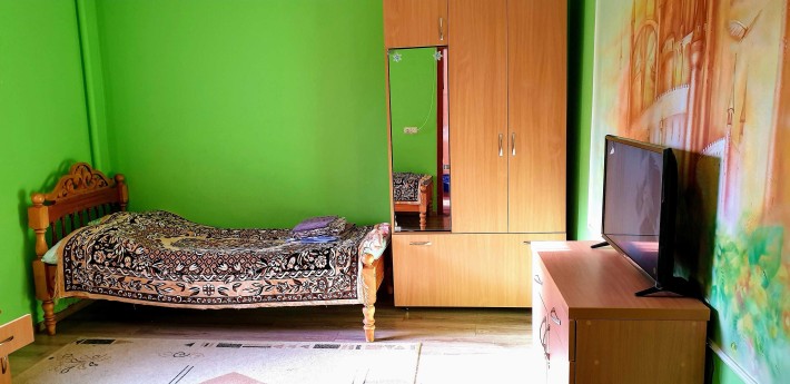 1-кімнатна квартира подобово у Моршині, вул. 50-ліття УПА 16 - фото 1