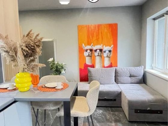 Двоповерхові апартаменти Чернівці світло і вода не вимикаються Чагор