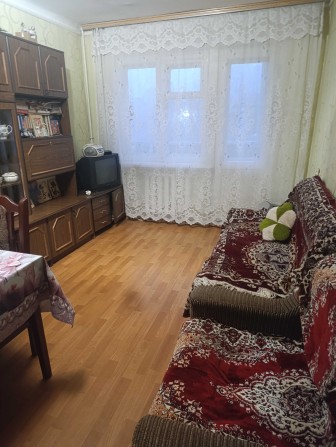 Є гарні 2  кімнати для пари з дитям і 1на кімната для одного чоловіка - фото 1