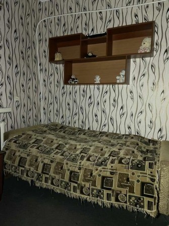 Здам кiмнату дiвчинi(жiнцi).сімейній парі. - фото 1