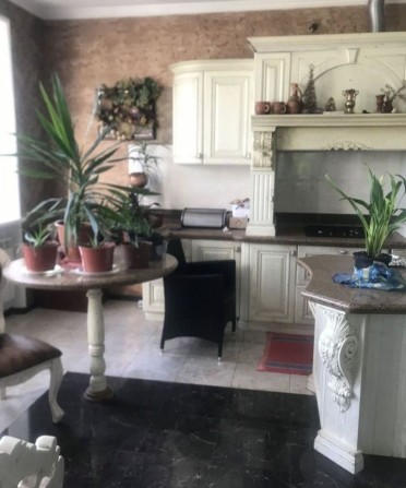 Оренда кімнати в котеджі для дівчини - фото 1