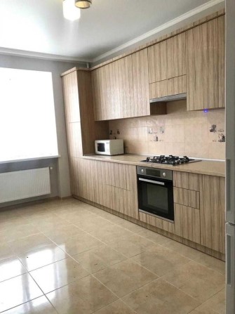 Оренда квартири на Виставці - фото 1