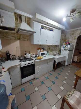 Оренда кімнати для двух дівчаток- студентів - фото 1