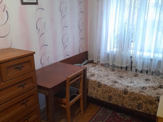 Оренда кімнати в 3-х кімнатній квартирі Луцьк