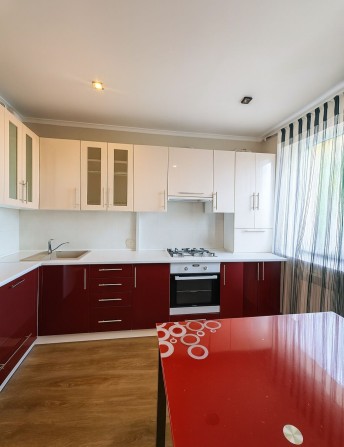 ОРЕНДА Кімнати Київська, д/дівчини, Вільна !!! - фото 1