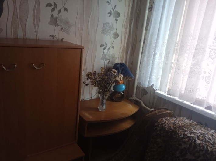 Сдам комнату на долгосрочную аренду - фото 1