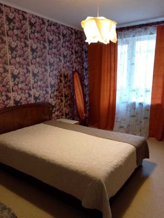 Здам в оренду кімнату для дівчини - фото 1