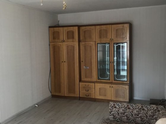 Кімната в гуртожитку, (метро ЧЕРНІГІВСЬКА)Азербайджанська 8/Б Киев