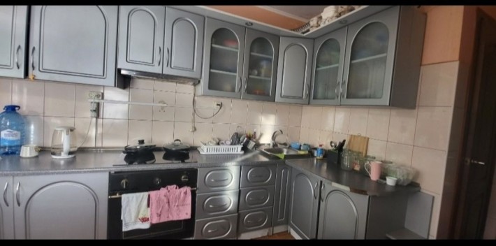 Здам.Супер! місце в кімнаті для дівчини.Урожай.Без власників.Вільно. - фото 1