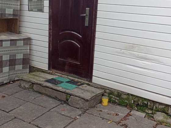 Здається кімнатак у приватному секторі.