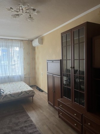 Оренда кімнати в гуртожитку - фото 1