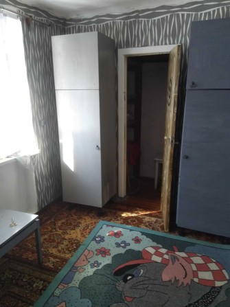 Сдам комнату для женщины - фото 1