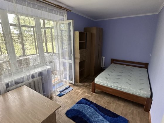 Підселення в ізол.кімнату для 1ї дівчини вул.Дністерська Львів