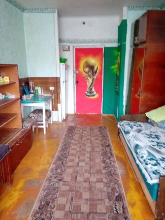 Сдам комнату 17м² в Индустриальном районе  рядом с рынком ХТЗ. - фото 1