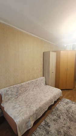 Сдам комнату в коммуне ул. Героев Крут/Космонавтов р-н Черемушки! - фото 1