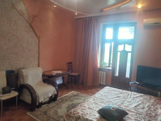 Недалеко от Привоза Сдам комнату с хозяином Одеса