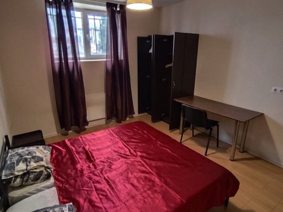 Комната в 4 х кімнатній квартирі . Для ОДНІЄЇ ПРАЦЮЮЧОЇ ЖІНКИ Софіївська Борщагівка